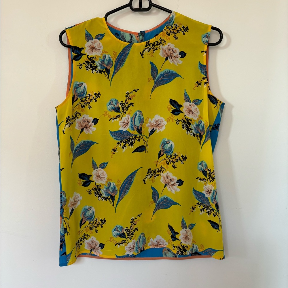 Diane von Furstenberg DVF (Jonathan Saunders) size small printed SILK top